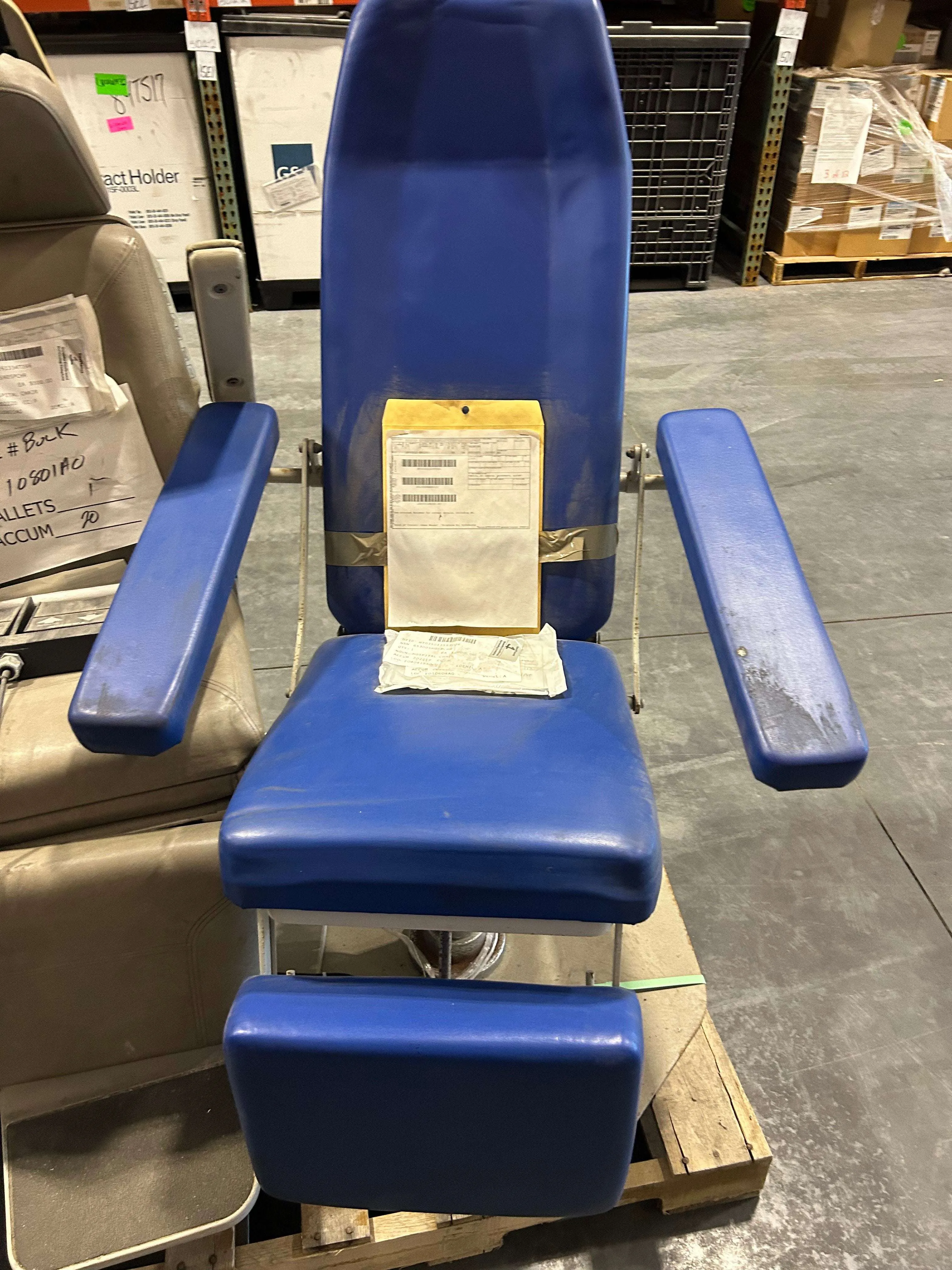 Blood Drawing Chair Model 8675 Hinged Arms Midnight Blue (USED)