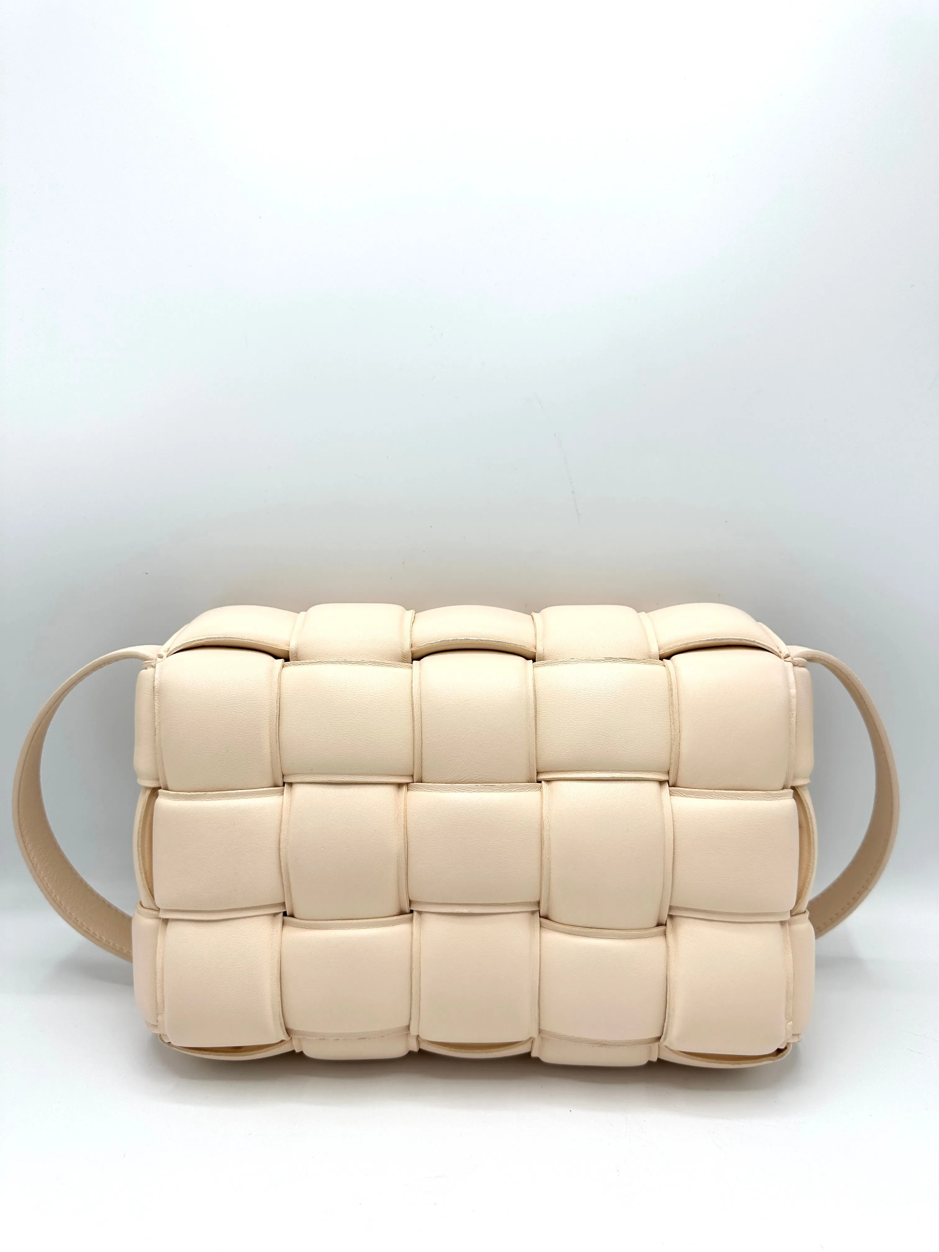 Melon Intrecciato Padded Cassette