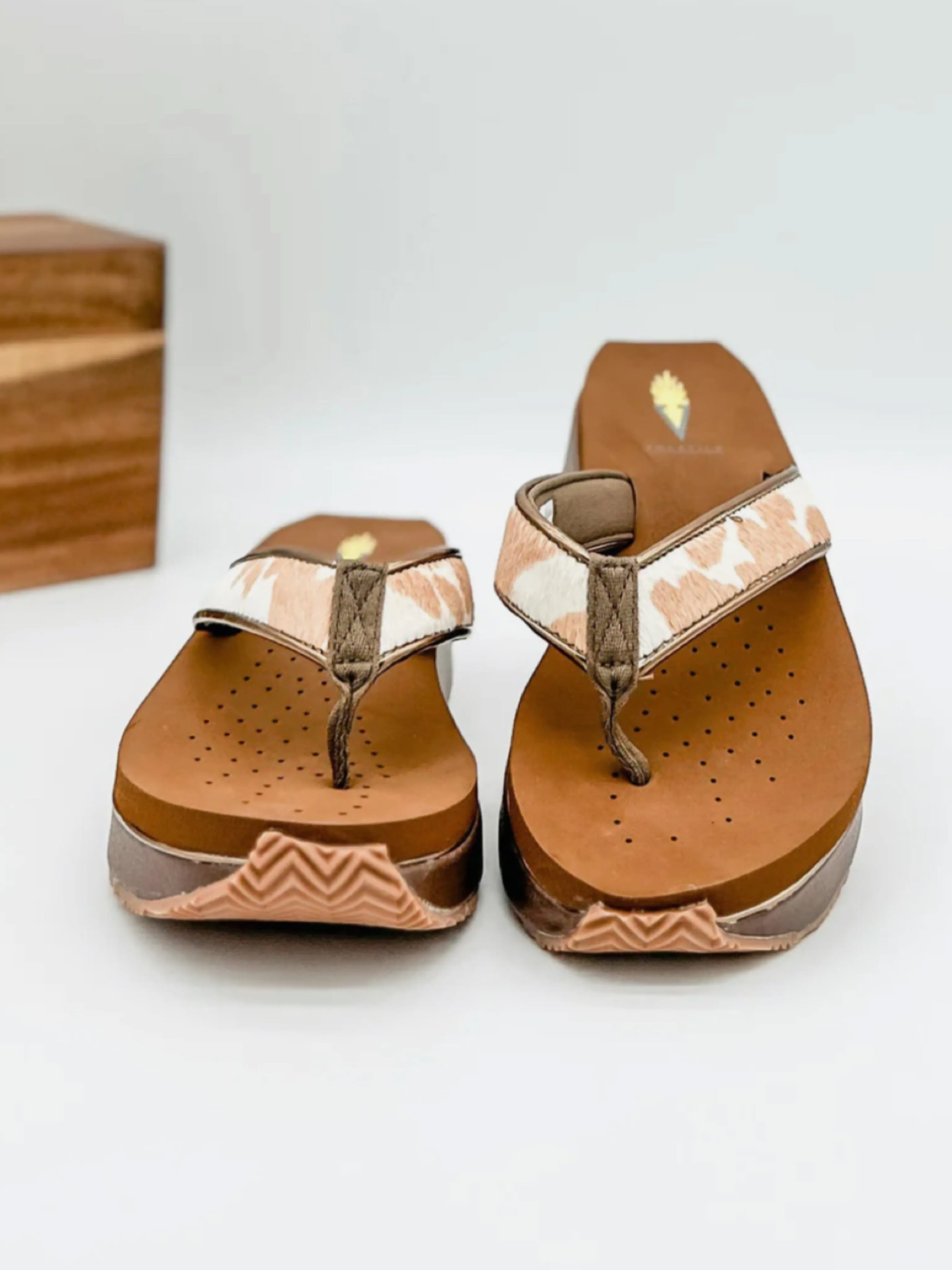 Neville Sandals