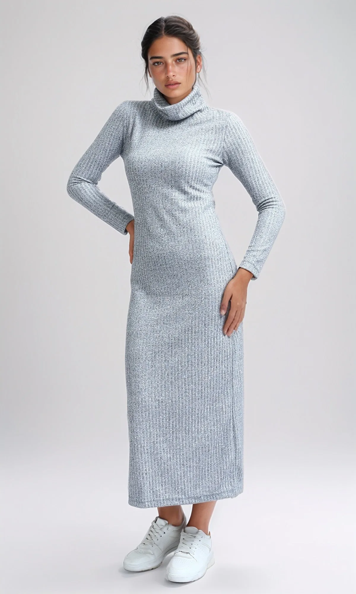 O201117 - Maxi Dress with Long Sleeves - Heather Light Grey