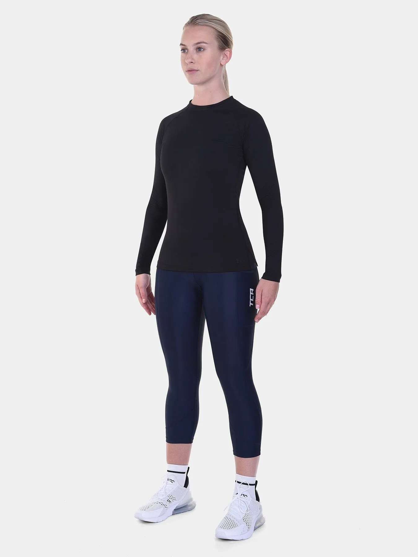 Padded Capri Cycling Leggings For Women With Reflective Strips & Side Pocket
