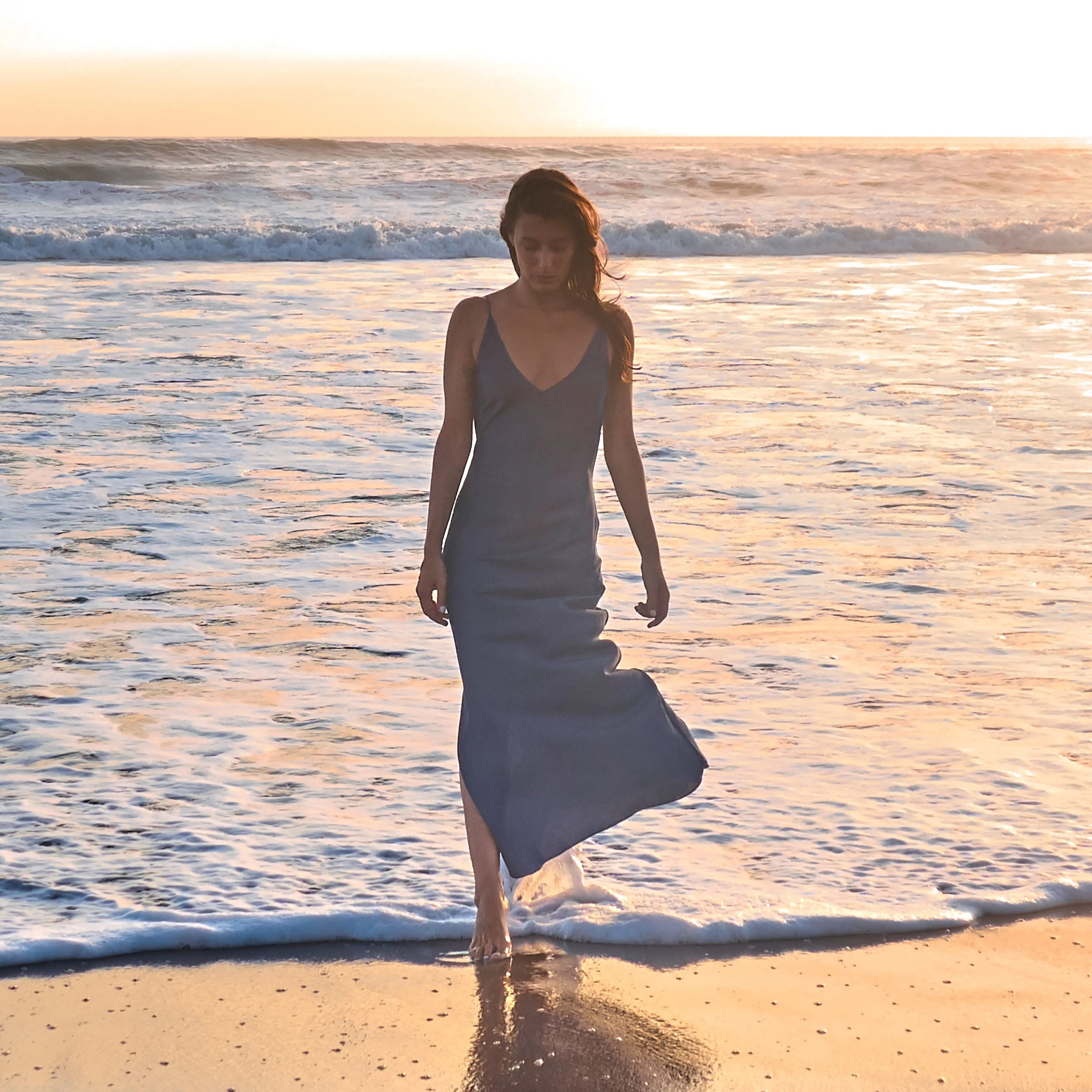RINKI V LONG SLIP DRESS - Tencel Denim | Blue
